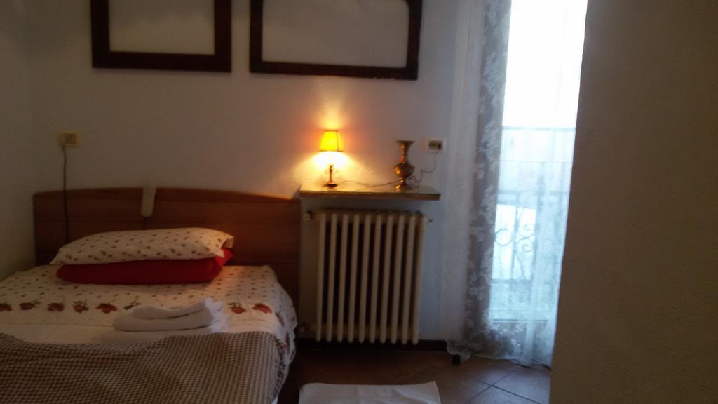 Villa Fiorita Monfalcone Zimmer foto
