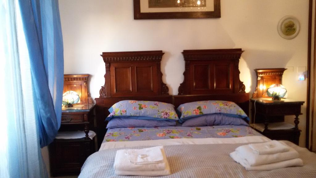 Villa Fiorita Monfalcone Zimmer foto
